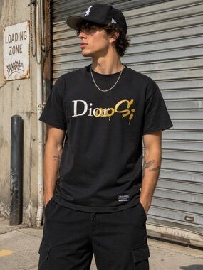 Nic Is Coming Black Graphic Tee Men’s Large Streetwear Dior Style Logo Rare